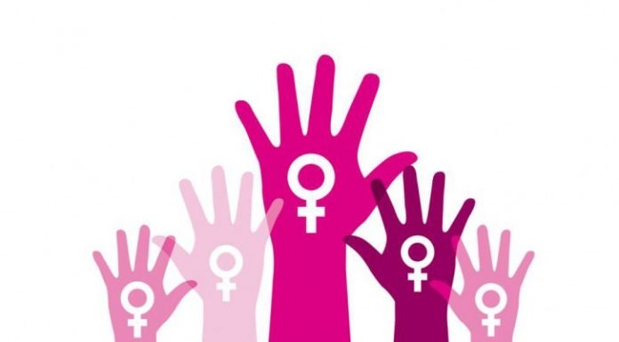 El género está entre las orejas y no entre las piernas