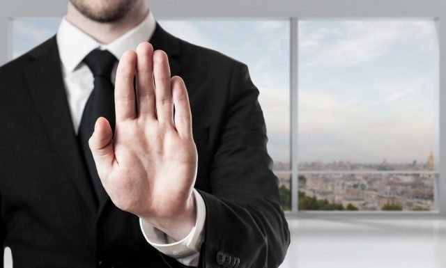 Análisis sobre la responsabilidad penal de las personas jurídicas en el Perú a partir de la Ley N° 30424: societas delinquere potest, fraude de etiquetas y modelo de atribución