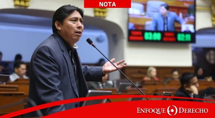 Nota | Congresista utiliza inteligencia artificial para la redacción de un proyecto de ley